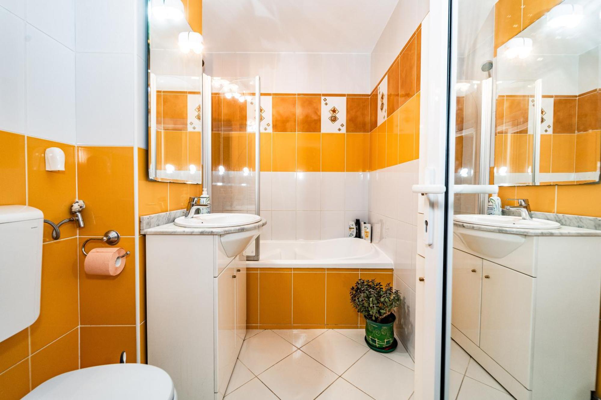 Arad Central Joy - Mihaela Apartment Exteriör bild